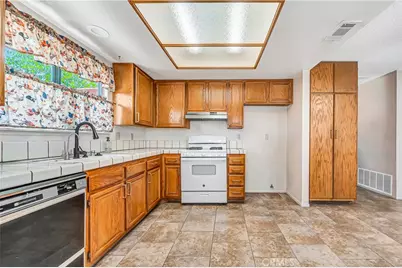 4930 Golden Eagle, Palmdale, CA 93552 - Photo 18