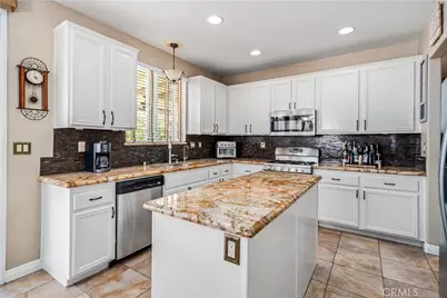 39361 Chantilly Ln, Palmdale, CA 93551 - Photo 20