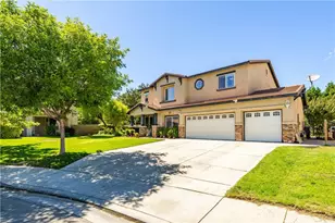 39361 Chantilly Ln, Palmdale, CA 93551 - Photo 4