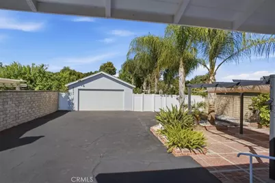 24943 Chestnut, Newhall, CA 91321 - Photo 16