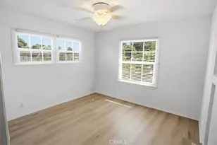 24943 Chestnut, Newhall, CA 91321 - Photo 12