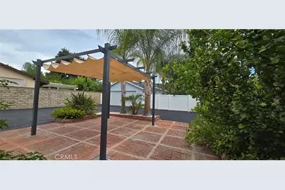 24943 Chestnut, Newhall, CA 91321 - Photo 28