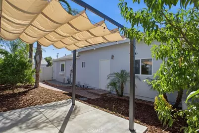 24943 Chestnut, Newhall, CA 91321 - Photo 26