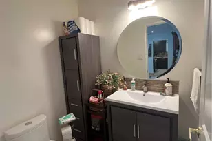 9855 McBroom St, Shadow Hills, CA 91040 - Photo 10