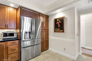 5230 Bellingham, Valley Village, CA 91607 - Photo 12