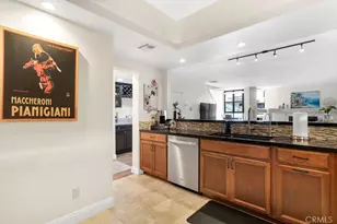 5230 Bellingham, Valley Village, CA 91607 - Photo 6