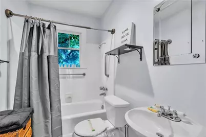 2275 Vasanta, Los Angeles, CA 90068 - Photo 12