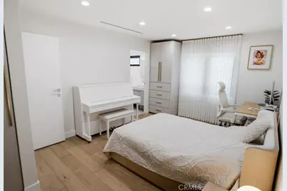 4342 Noble Avenue, Sherman Oaks, CA 91403 - Photo 10