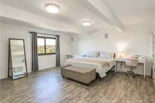 4999 Alatar Dr, Woodland Hills, CA 91364 - Photo 28