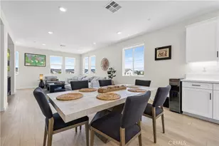 27105 Valley Oak, Valencia, CA 91381 - Photo 4