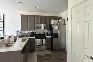 18002 Flynn, Canyon Country, CA 91387 - Photo 12
