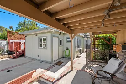 10739 Helendale, Tujunga, CA 91042 - Photo 28
