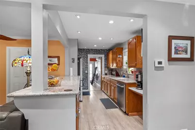 10739 Helendale, Tujunga, CA 91042 - Photo 10