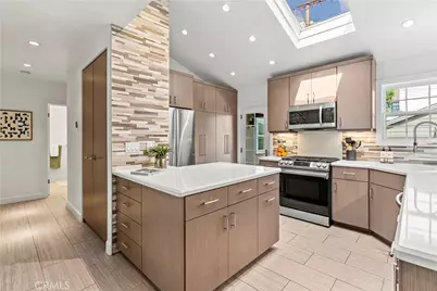 8963 Cynthia, West Hollywood, CA 90069 - Photo 10