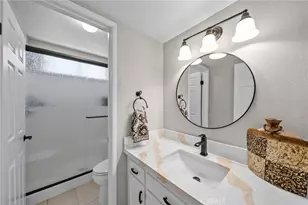 27576 Artine, Saugus, CA 91350 - Photo 22