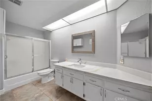 27576 Artine, Saugus, CA 91350 - Photo 32