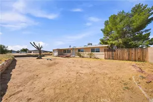8672 Ironwood, California City, CA 93505 - Photo 2