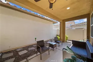 27105 Yearling, Saugus, CA 91350 - Photo 34