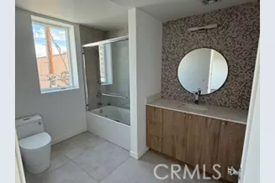 222 N Manhattan, Los Angeles, CA 90004 - Photo 18