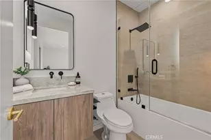 12408 Cumpston, Valley Village, CA 91607 - Photo 32