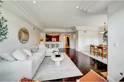 12044 Hoffman Street #303, Studio City, CA 91604 - Photo 10
