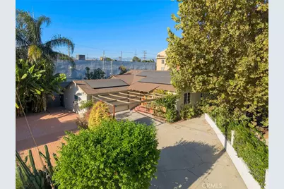 7134 Stansbury Avenue, Van Nuys, CA 91405 - Photo 1