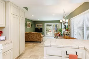 25503 Via Impreso, Valencia, CA 91355 - Photo 18