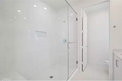 1675 Coral Sea Lane, San Pedro, CA 90732 - Photo 30