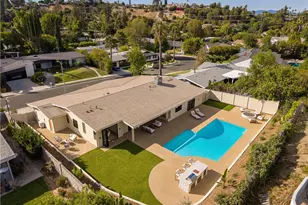 18840 La Amistad, Tarzana, CA 91356 - Photo 66