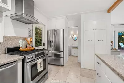 21321 Providencia, Los Angeles, CA 91364 - Photo 36
