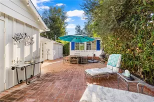 21321 Providencia, Los Angeles, CA 91364 - Photo 32
