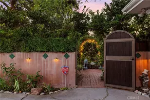 21321 Providencia, Los Angeles, CA 91364 - Photo 2