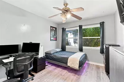 19857 Bassett, Winnetka, CA 91306 - Photo 18