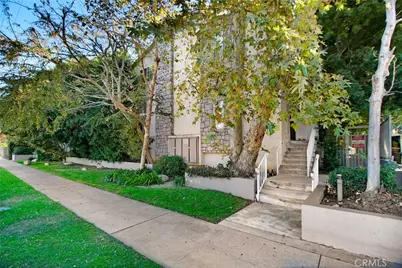 16800 Saticoy #4, Lake Balboa, CA 91406 - Photo 2