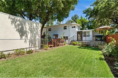 2427 N Verdugo, Glendale, CA 91208 - Photo 6