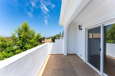 23665 Summit, Calabasas, CA 91302 - Photo 14