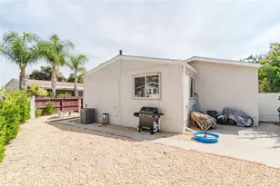 15455 Glenoaks Blvd, Sylmar, CA 91342 - Photo 32