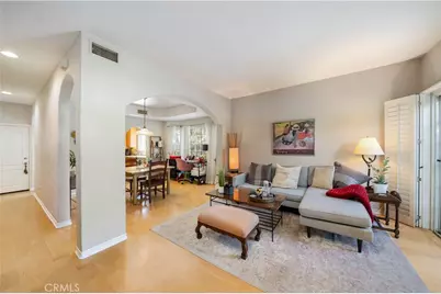 11808 Riverside Drive #3, Valley Village, CA 91607 - Photo 4