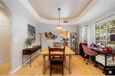 11808 Riverside Drive #3, Valley Village, CA 91607 - Photo 8