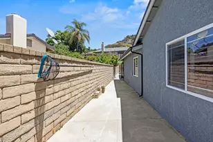 27214 Corry, Saugus, CA 91350 - Photo 52