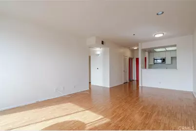 19350 Sherman Way #210, Reseda, CA 91335 - Photo 4