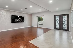 6917 Tyrone Ave, Van Nuys, CA 91405 - Photo 4