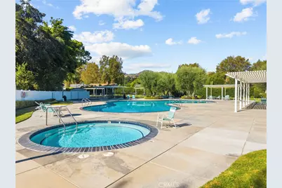 24307 La Glorita Circle, Newhall, CA 91321 - Photo 24