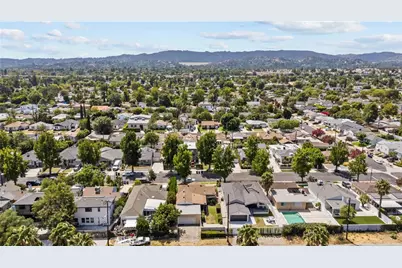 17465 Bullock Street, Encino, CA 91316 - Photo 38