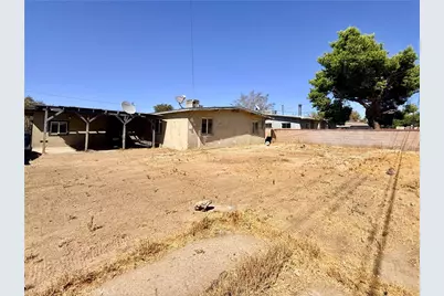 734 Woodgate, Lancaster, CA 93534 - Photo 4