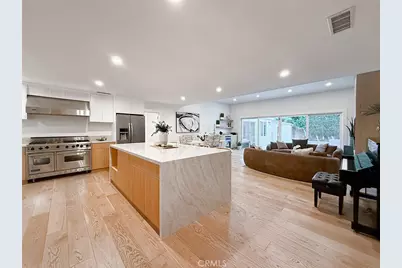 15722 Magnolia, Encino, CA 91436 - Photo 14