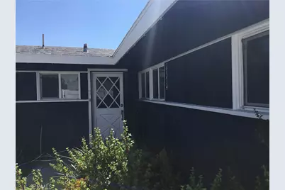 17214 Donmetz, Granada Hills, CA 91344 - Photo 2