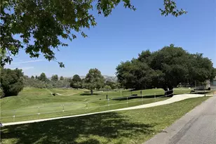 19110 Ave Of The Oaks, Newhall, CA 91321 - Photo 28