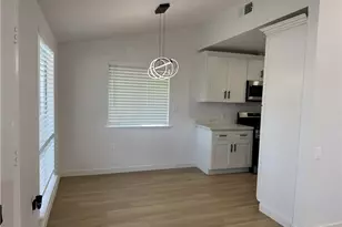 19110 Ave Of The Oaks, Newhall, CA 91321 - Photo 10