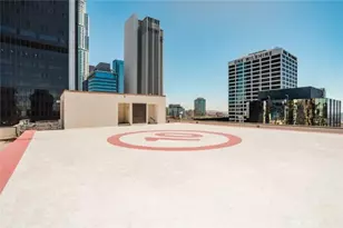 655 S Hope St, Los Angeles, CA 90017 - Photo 22